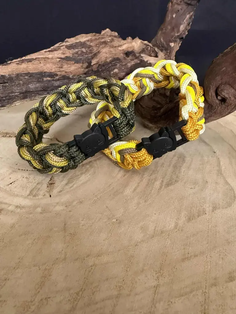 Collier modèle _le Salem_.webp